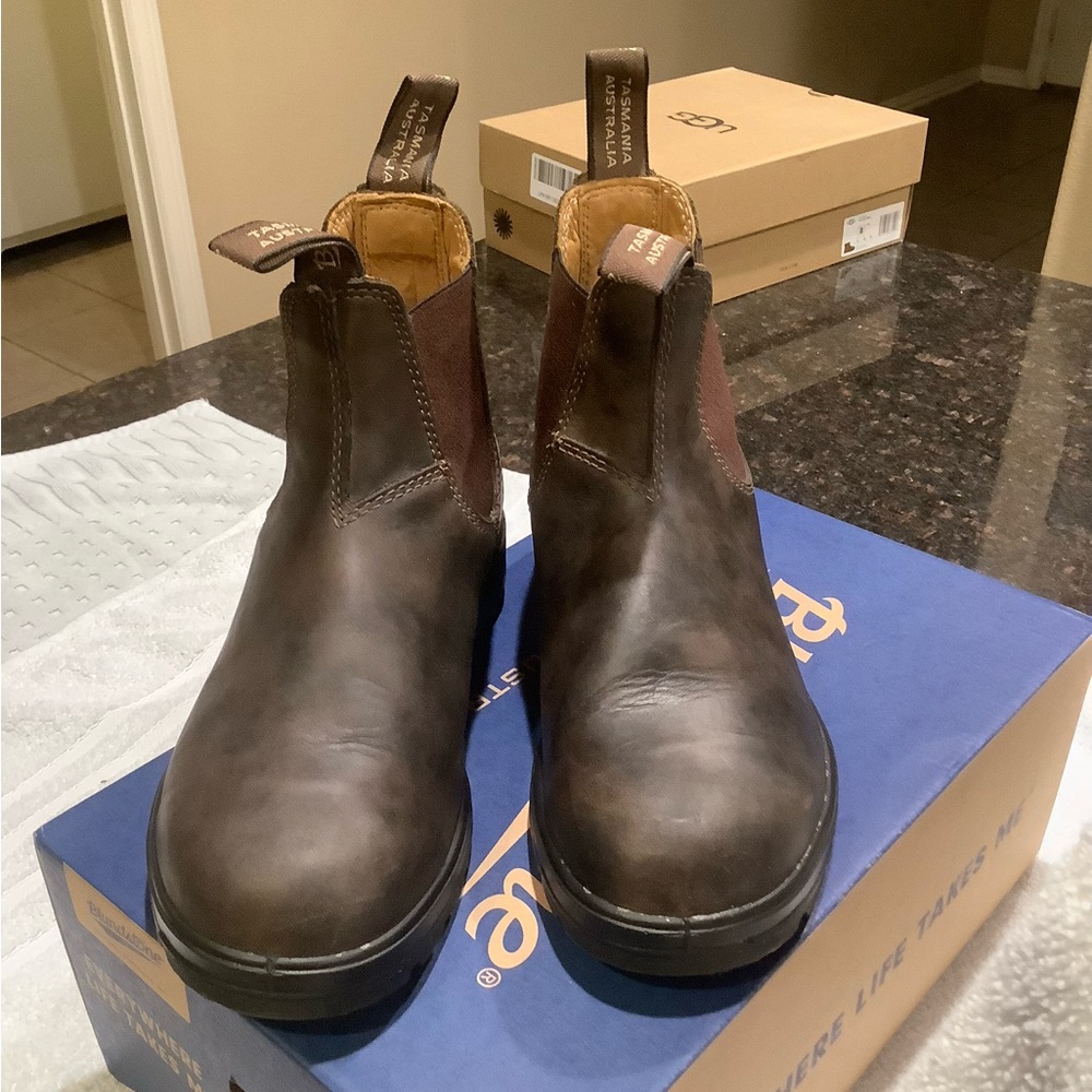 Blundstone 585 women’s classic Chelsea Boot Australian size 5.5